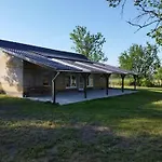Napfeny Tanya Casa de Férias Tazlar