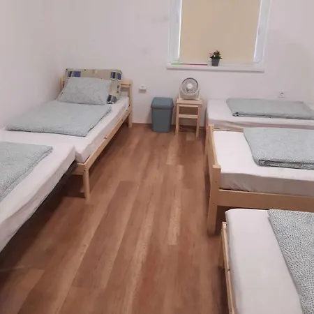 Napfeny Tanya